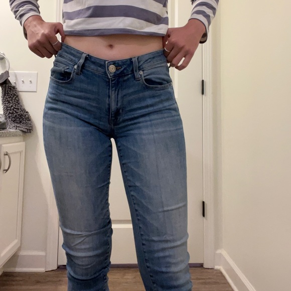 Women’s American Eagle Skinny Jeans-Super Stretch - Picture 1 of 3